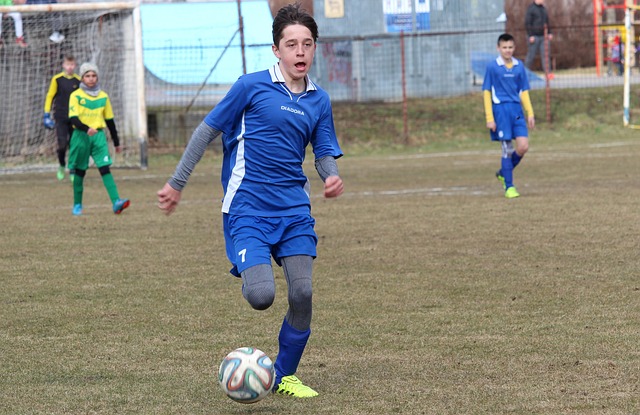 对球员适应 对球员适应